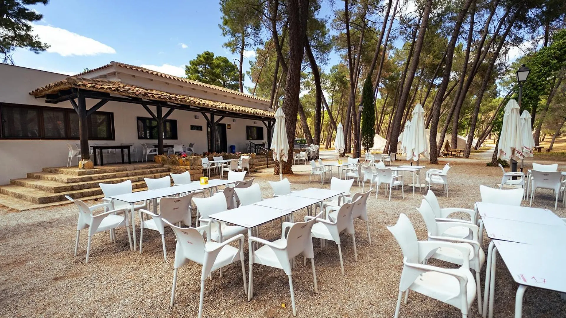 Kampaoh La Bolera Hotel Pozo Alcon Luxury tent